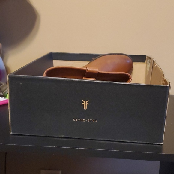 New Frye Boots - Picture 13 of 16